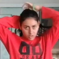 Isinha Menezes Nackt