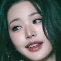 Jang Won-young Nackt