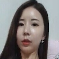 Jangmi Nackt