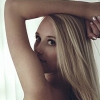 Jeanette Larsen Nackt