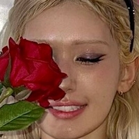 Jeon Somi/ENNIK SOMI Nackt