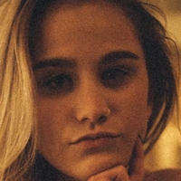 Jessie Benson Nackt