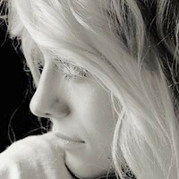 Jezz Von Sperling Nackt