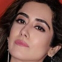 Jonita Gandhi Nackt
