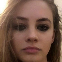 Josephine Langford Nackt
