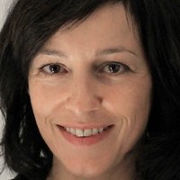 Julia Cencig Nackt