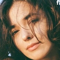 Julia Slip Nackt