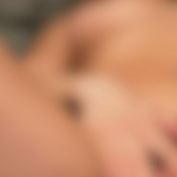 julieknutsen02 Nackt