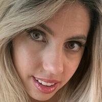 Jully Lov Nackt