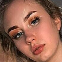 Kataline Nackt