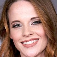 Katie Leclerc Nackt