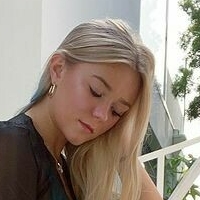 KatieSigmondd Nackt