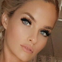 Kelsie Nicole Nackt