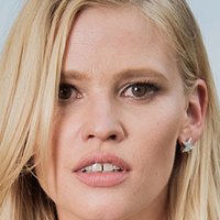 Lara Stone Nackt
