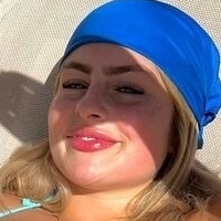 Laura Schepens Nackt