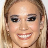 Lauren Compton Nackt