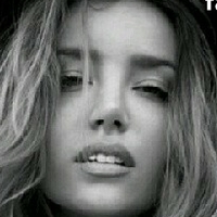Lauren Hart Nackt