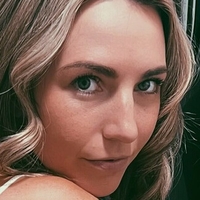 Lauren Roy Nackt