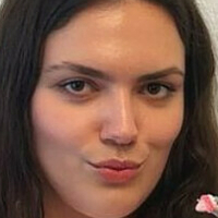 Lejneziri Nackt