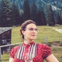 Lena Hoschek Nackt