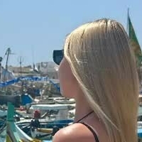 Lena Moczarska Nackt