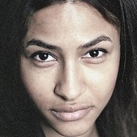 Léonie Simaga Nackt