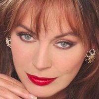 Lesley-Anne Down Nackt