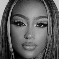 Lexi Underwood Nackt