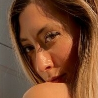 Lillie Nackt