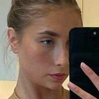 Lilly Phillips Nackt