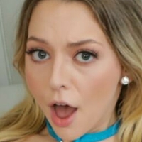 Lily Larimar Nackt
