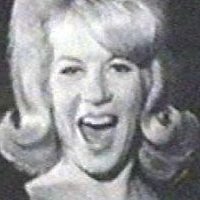 Lorna Maitland Nackt