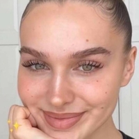 Louisa Jindaoui Nackt
