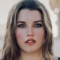 Luana Giorgio Nackt