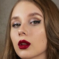 Lucy Laistner Nackt