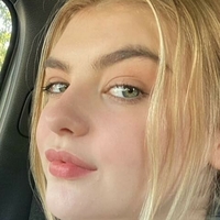 Lyliana Wray Nackt