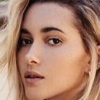 Madeleine White Nackt