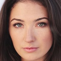Madeline Whitby Nackt