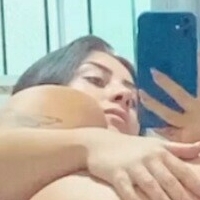Maira Pedroso Nackt