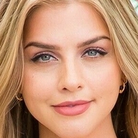 Marina Laswick Nackt