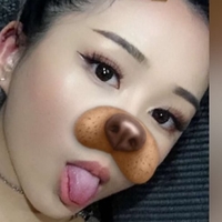 Martha Nguyen Nackt