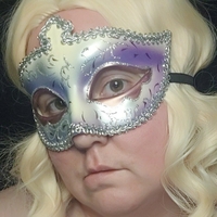 maskedlibrarian Nackt