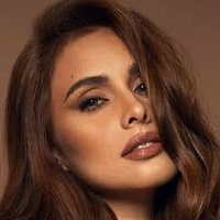 Max Collins Nackt