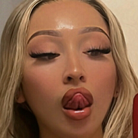 mbabie.e Nackt