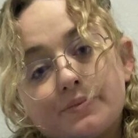 McKenzie Nackt