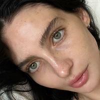 Meadow Walker Nackt