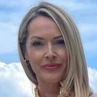 Mel Lowe Nackt