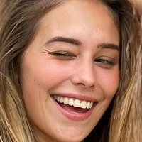 Melina Hoch Nackt