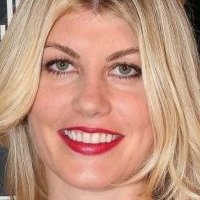 Meredith Ostrom Nackt