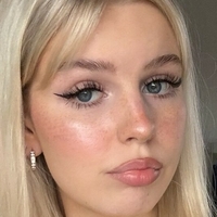 Mia Nackt